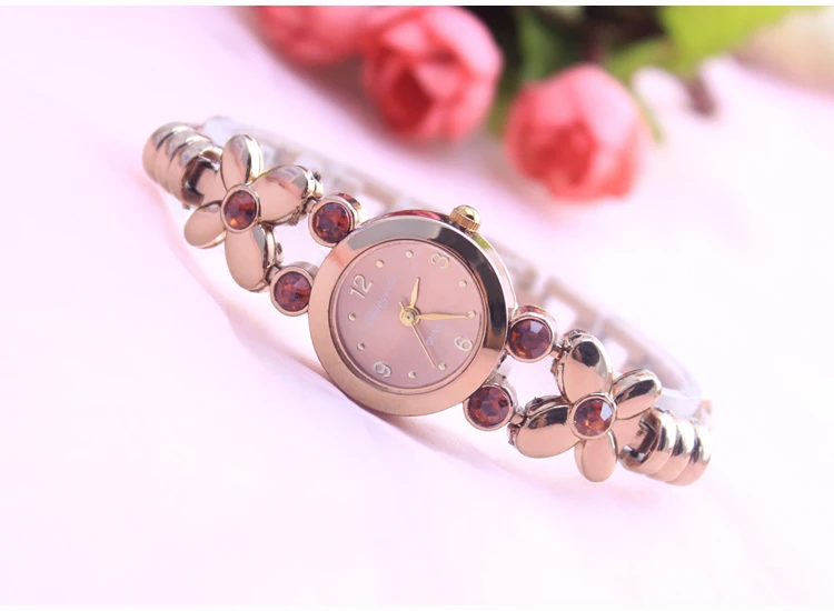 Часы женские кварцевые с квадратным циферблатом из нержавеющей стали | Наручные