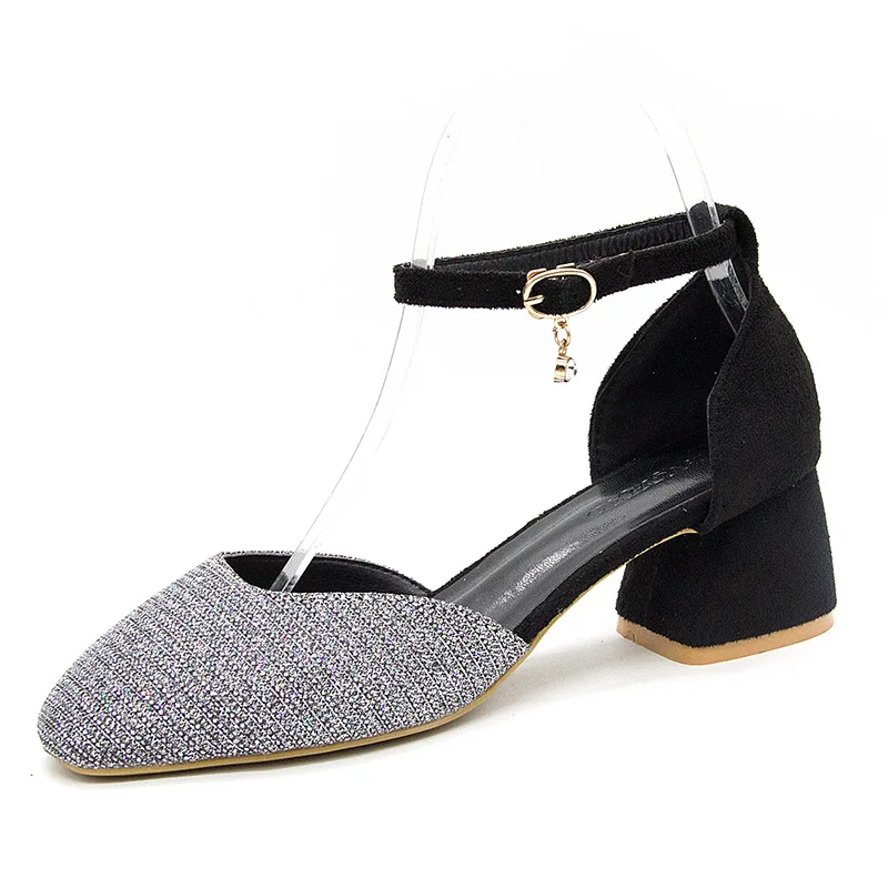 Женская обувь Новинка 2019 года женские туфли лодочки Изящные заклепки для пояса