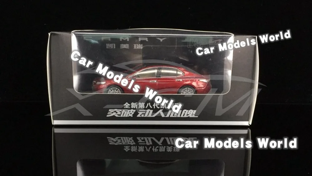 Литая под давлением модель автомобиля для всех новых Camry 2018 1:43 (красный) +