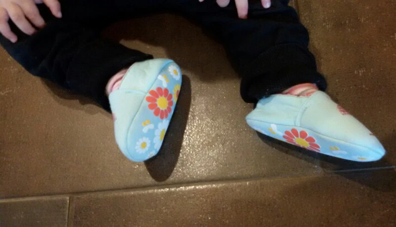 Первые ходунки CartoonShoes Bebe мокасины для малышей 0-24 м нескользящая Мягкая подошва обувь для маленьких мальчиков и девочек