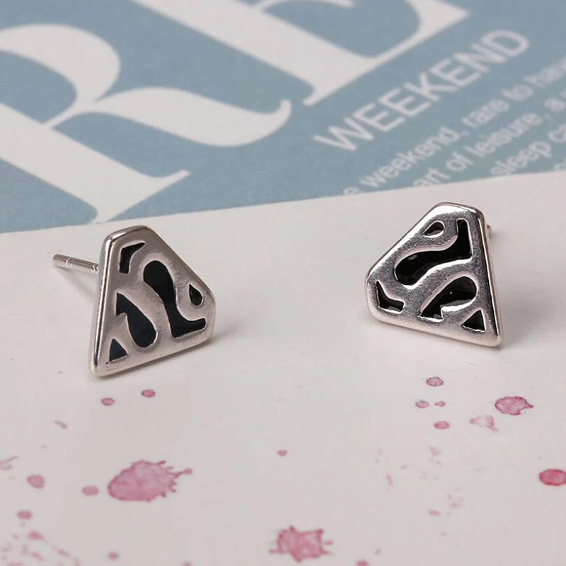 

2019 Presents Cute Monster Stud Earring Brand New Earrings For Women Fashion Jewelry Girls Simple Girl Earring Dropshipping