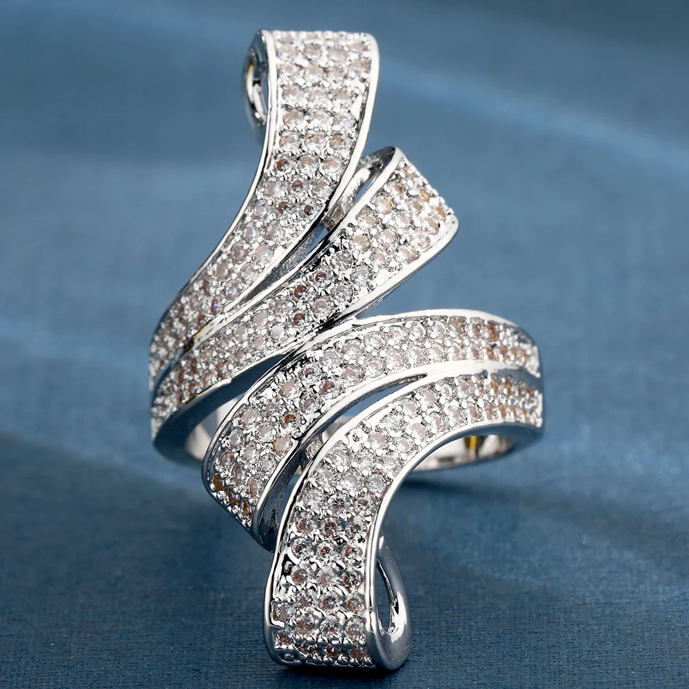 Винтажные большие кольца с кристаллами Остин и фианитом геометрический дизайн