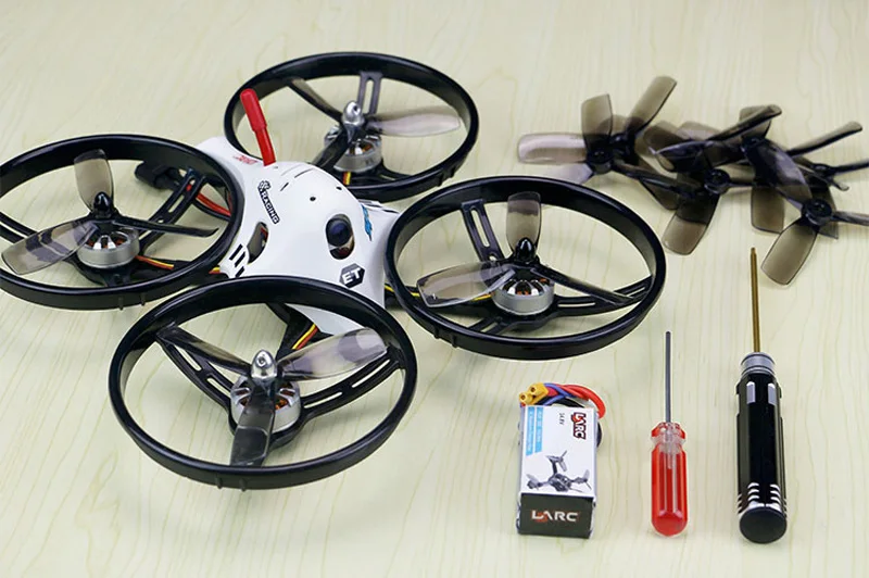 Квадрокоптер LDARC ET MAX Радиоуправляемый четырехдюймовый PNP гоночный FPV F4 20A OSD