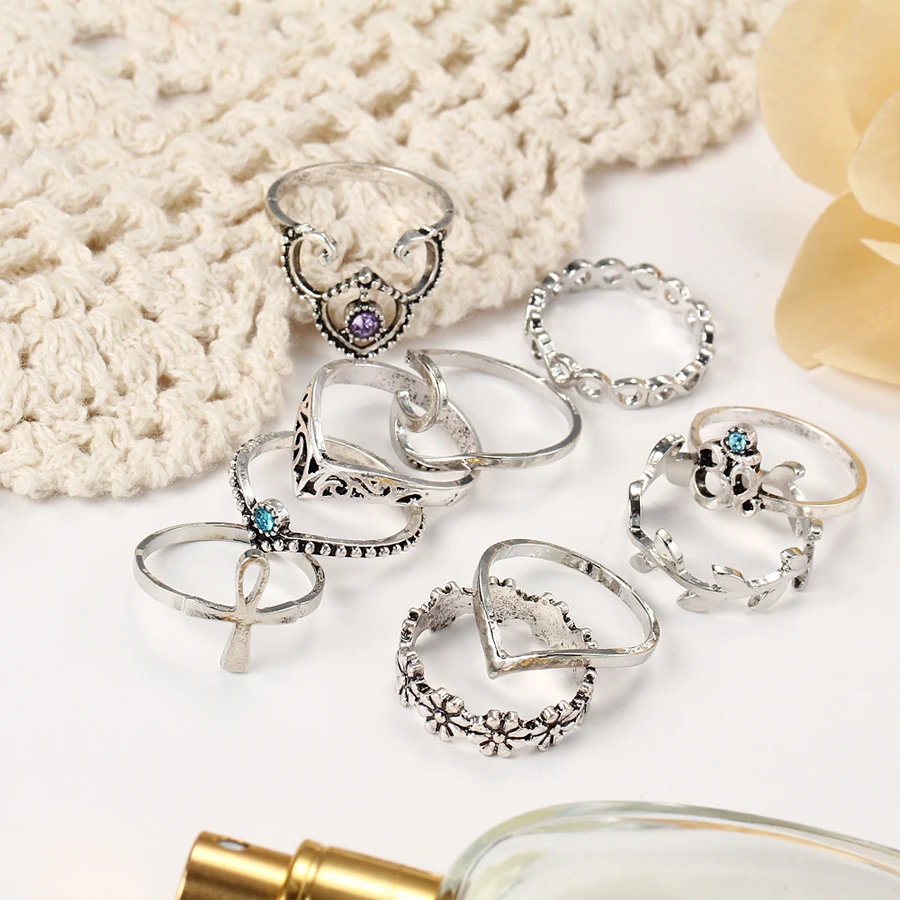 Fashion retro crystal carved hollow V shaped flower joint ring set | Украшения и аксессуары