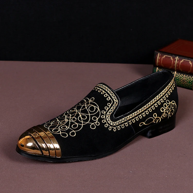 Мужские туфли без задника черные золотые с острым носком Мокасины украшения