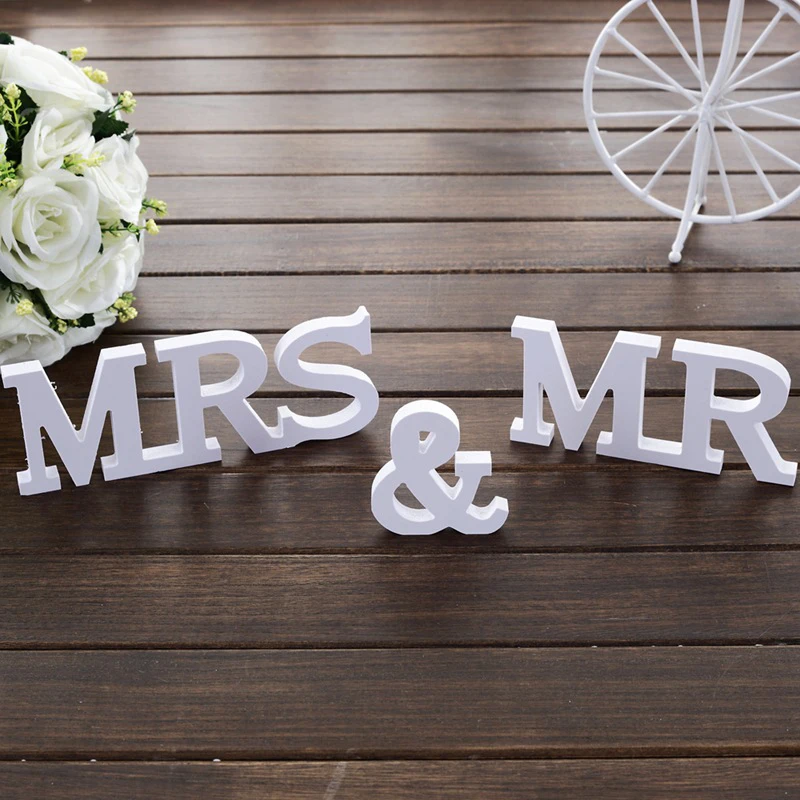 Деревянные буквы орнамент Mr & Mrs подарок на день рождения свадебный стол
