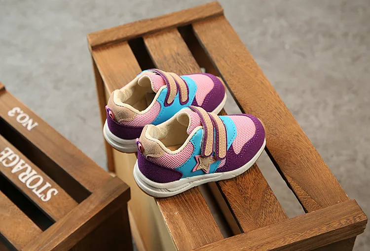 Весенняя детская обувь для мальчиков и девочек Детские повседневные кроссовки