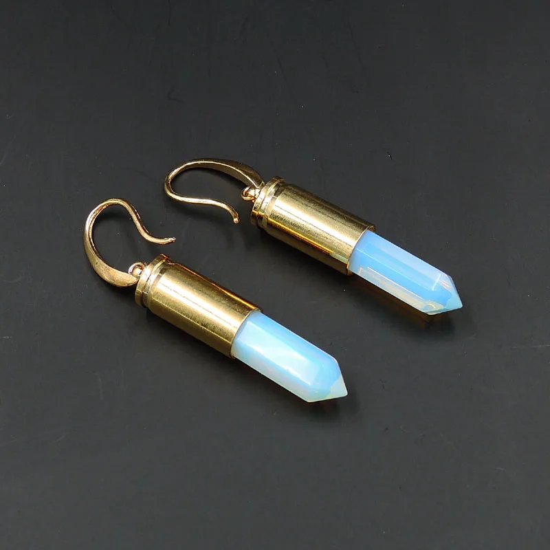 Серьги гвоздики с опалом приклеенные золотыми пулями приблизительно 37*8 мм|shell