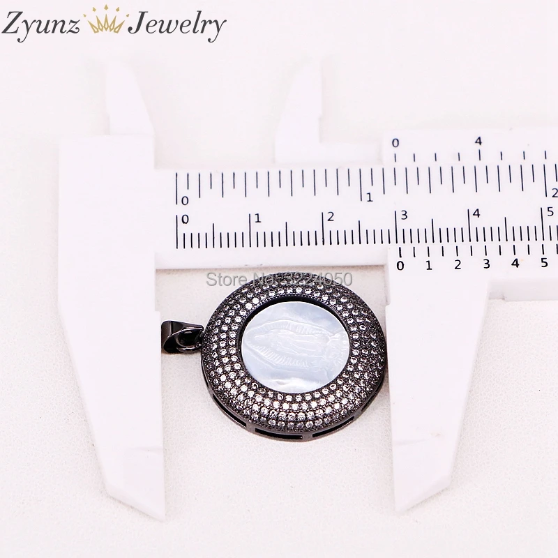 

5PCS AZYZ302-5585 Micro Pave CZ Crystal Round White Shell Pendant, White Zircons Pave CZ Pendants for Women