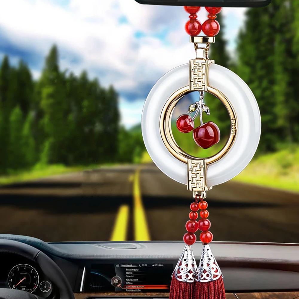 

Car Pendant High Quality White Jade Red Agate Gourd Decoration Hanging Suspension Ornaments With Tassel For Auto Rearview Mirror