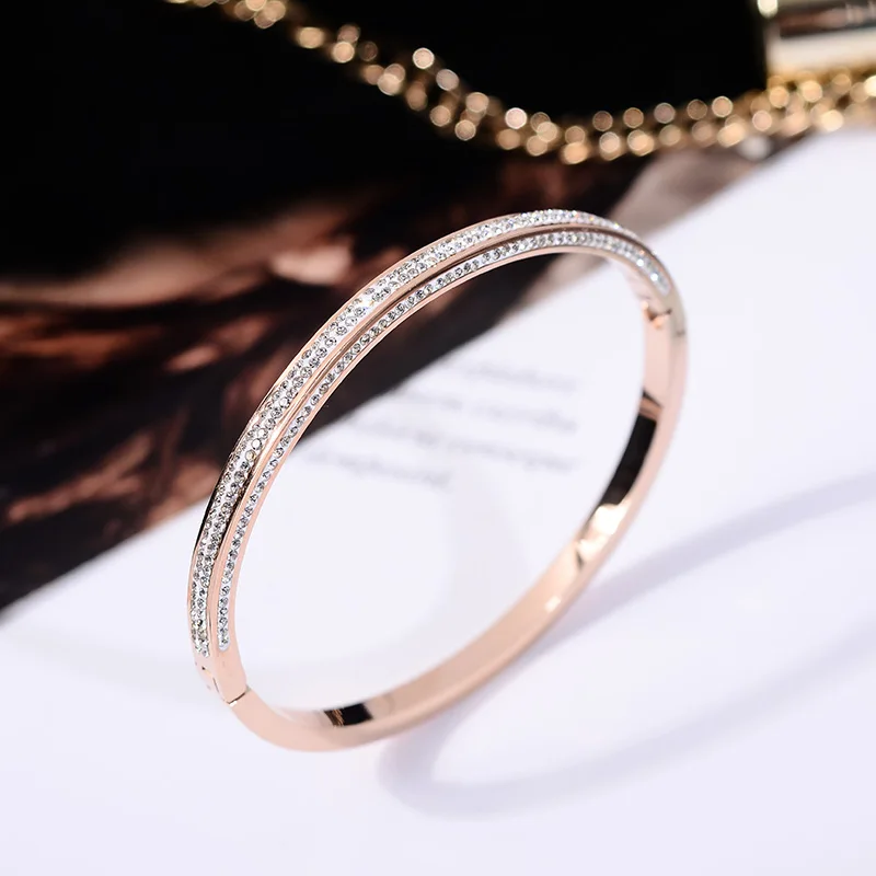 

YUN RUO 2019 New Fashion Luxury Shiny Crystal Bangle Rose Gold Color Women Birthday Gift Party Titanium Steel Jewelry Never Fade