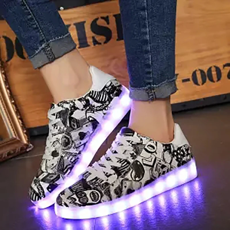 LED Shoes for Men Glowing Sneakers Glitter Outdoor Mens Casual Led Luminous USB Recharge Neon Zapatillas Hombre | Обувь