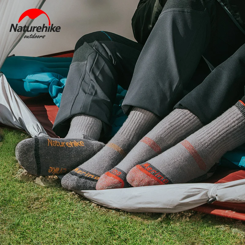 Мужские и женские уличные носки NatureHike теплые удобные высокие походные толстые