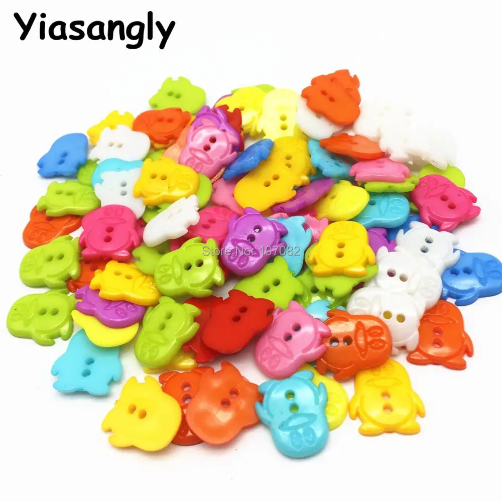 

500pcs 15x16mm Mixed Penguin Plastic Buttons Cute Christmas Sewing 2 Holes Cartoon Button Cardmaking Embellishments