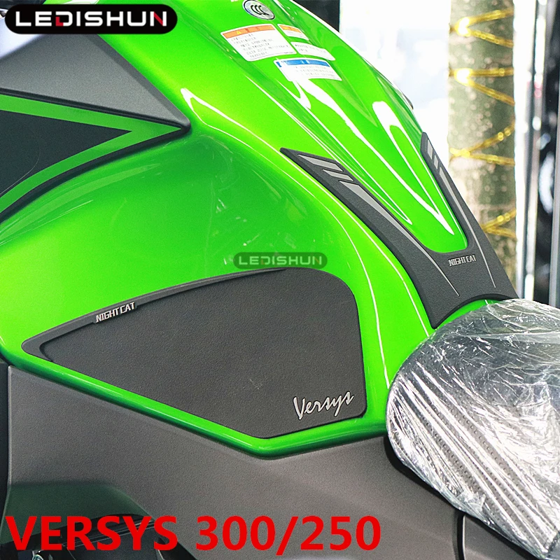 Наклейка на бак мотоцикла Kawasaki Z650 NINJA650 Z900 X300 VERSYS X250|Накладки и декоративные