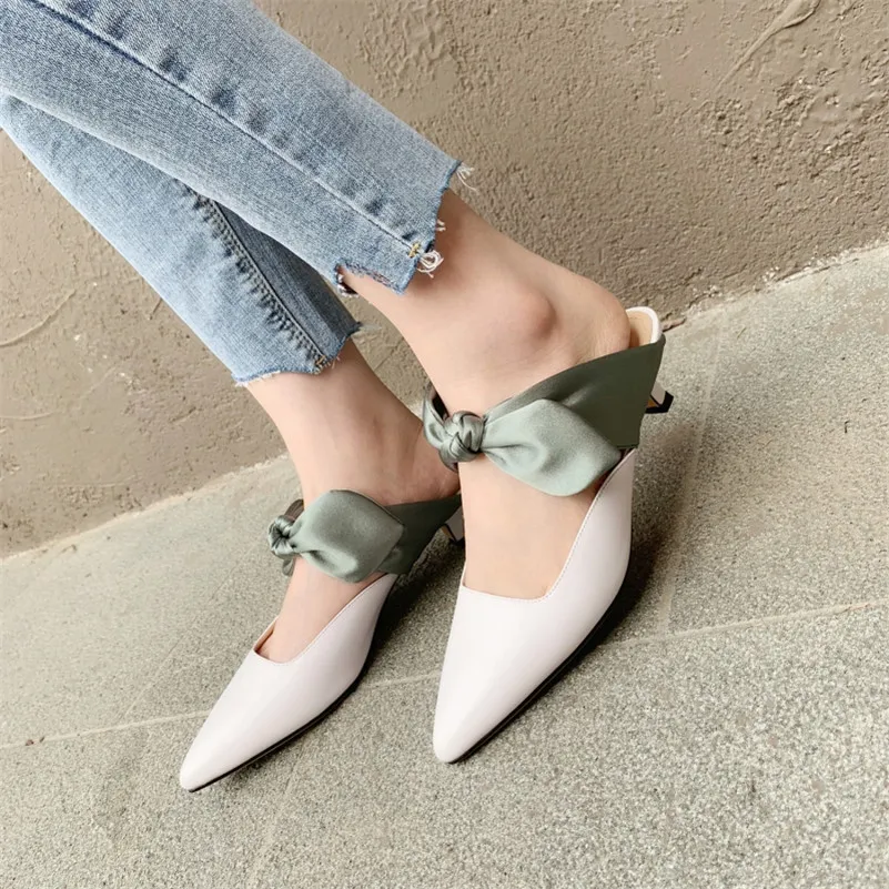 Женские туфли лодочки FEDONAS однотонные из натуральной кожи на среднем каблуке с