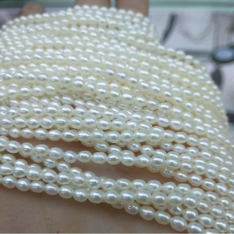 

3MM 90Pcs/1Strand Rice Shape High Light 100% Natural Freshwater Pearl Strand Earring Charms Jewelry Loose Beads