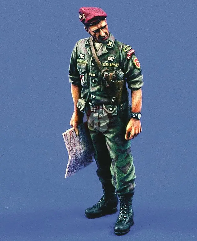 1/35 масштаб Смолы Рисунок VN сотрудник нет карты | Игрушки и хобби