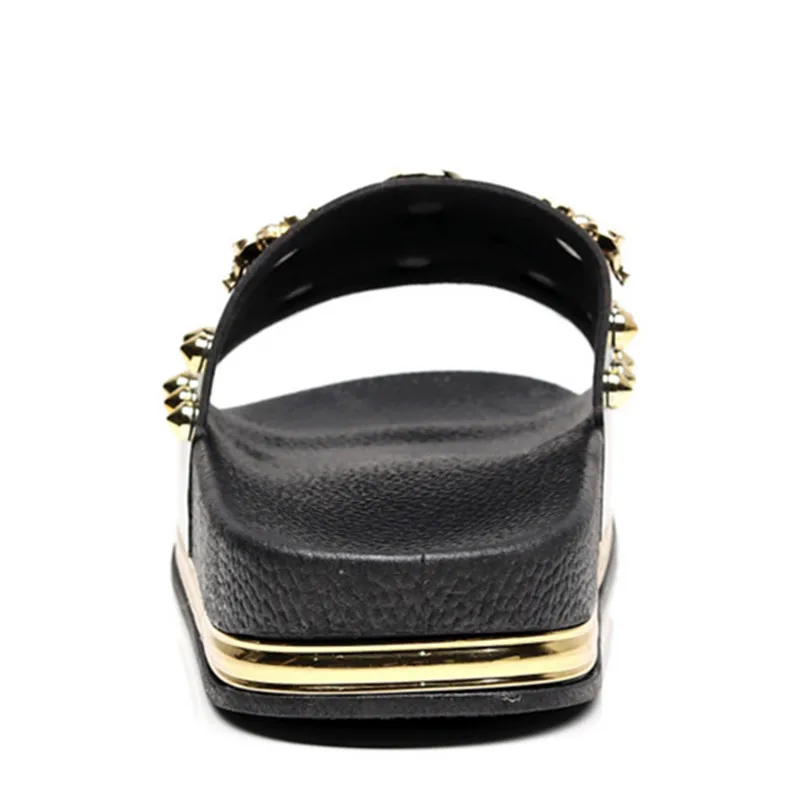 2018 г. Новое поступление летние женские блестящие тапочки с Пчелой удобные