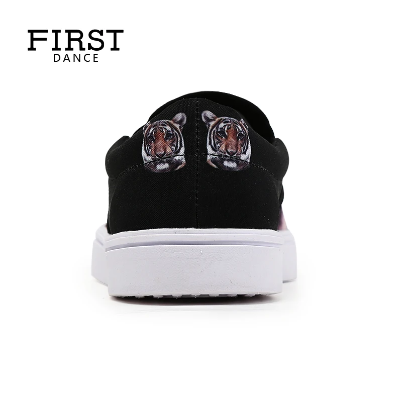 Женские лоферы без застежки прогулочные туфли на плоской подошве весенние