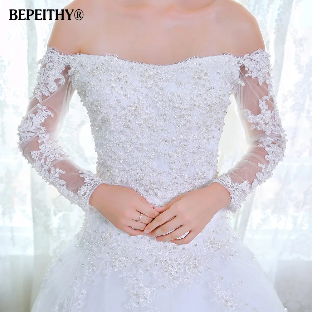 Популярные стильные белые кружевные свадебные платья Украшенные бусинами со