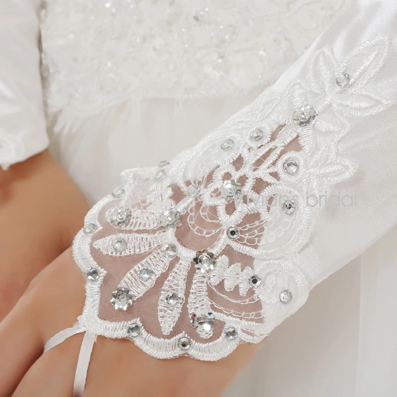 Vivian's Bridal хит продаж свадебные перчатки без пальцев Украшенные бусинами и