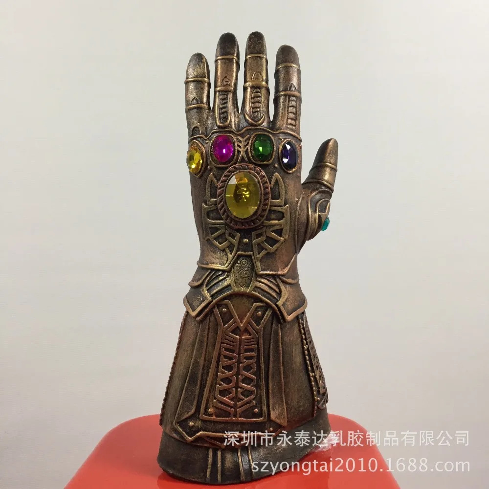 Thanos перчатки бесконечности перчатка Таноса Мстители война косплей супергерой