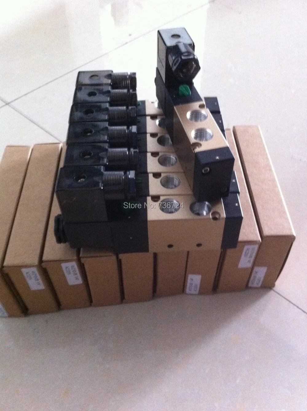 

110V ac solenoid valve 4v210-06 1/8"