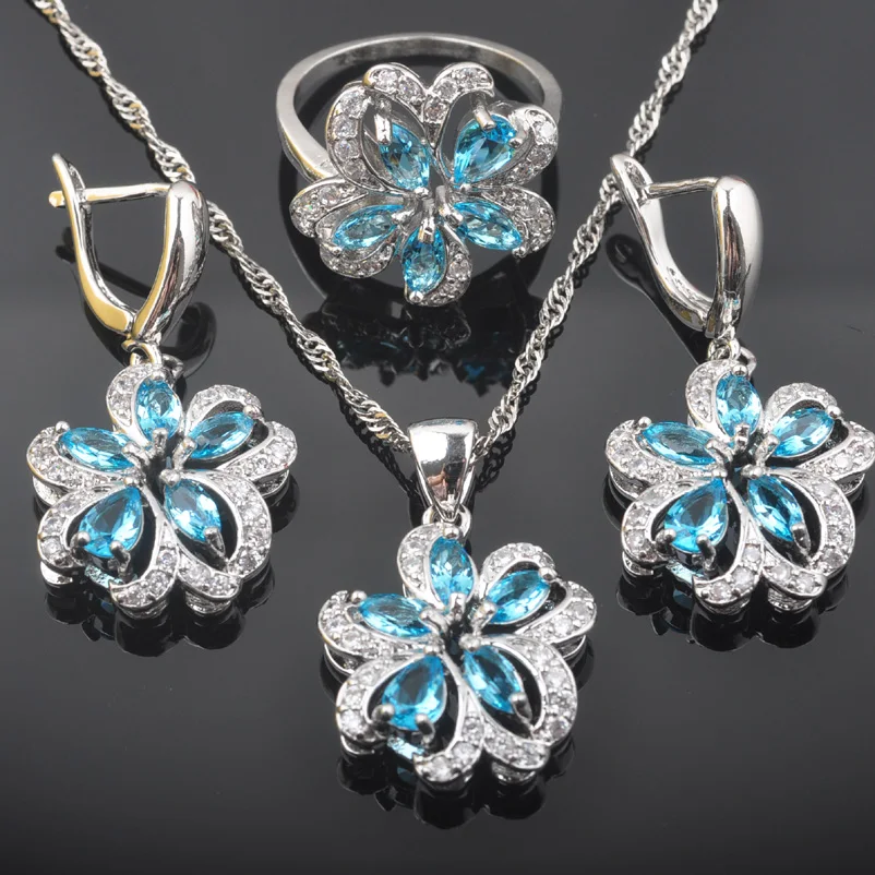Идеальный набор серебряных украшений небесно голубого цвета с кубическим