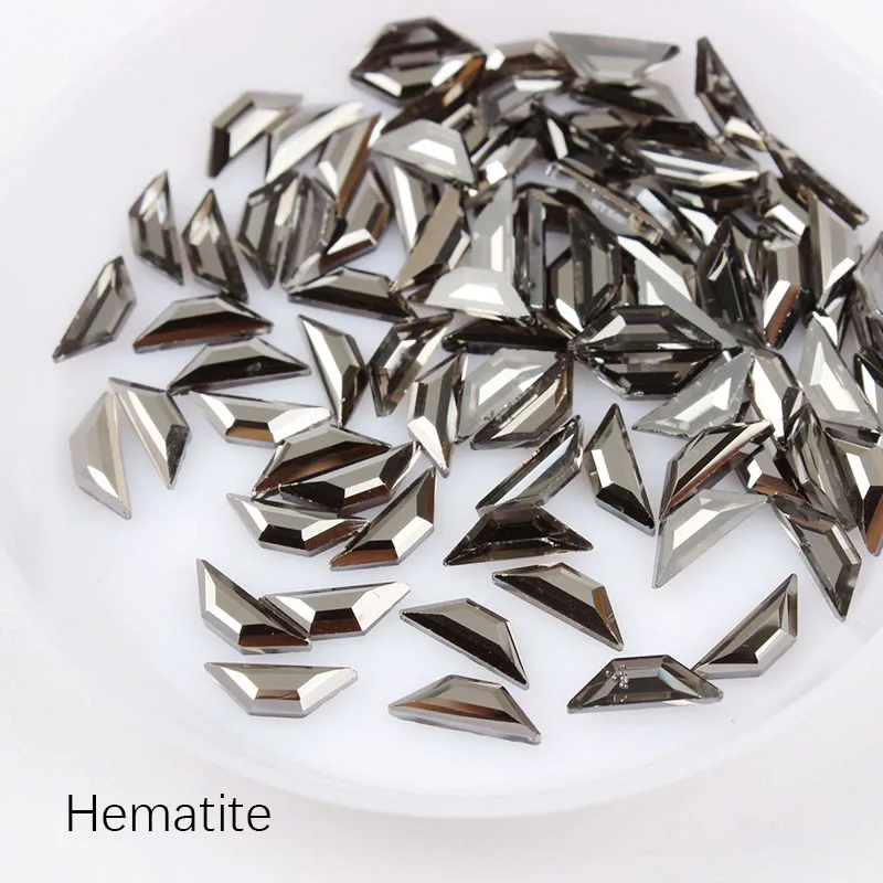Hematite Т-образные 3D Стразы для дизайна ногтей с плоским дном из кристалла 30/100 штук 7 цветов для украшения ногтей - Цвет: Hematite