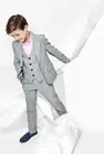 Светильник-серый Модный Детский костюм с отложным воротником с вырезом, двумя пуговицами, мужские смокинги на заказ, блейзер для свадьбы, вечеринки, выпускного вечера для мальчиков (пиджак + брюки + жилет)