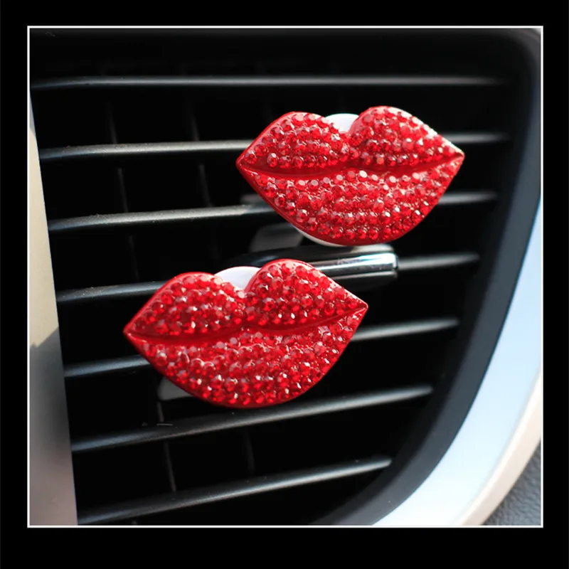 Красный автомобильный освежитель воздуха с зажимом для вентиляционного