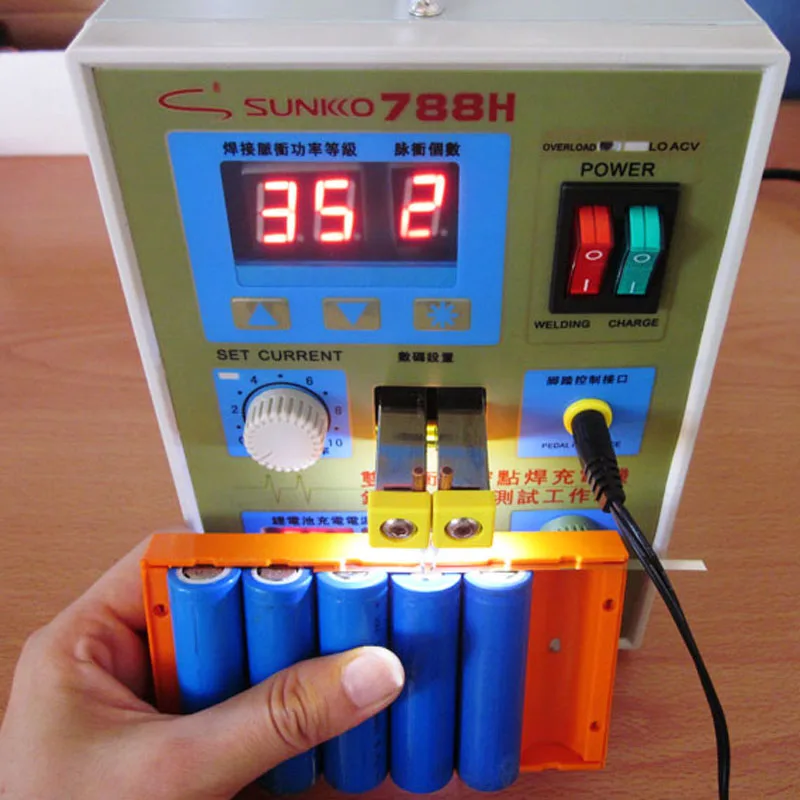 Точечный сварочный аппарат светодиодный импульсный аккумулятор 110В/220В 788 H