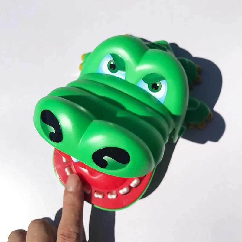

Hot Sale New Creative Crocodile Mouth Dentist Bite Finger Game Funny Gags Toy For Kids Play Fun