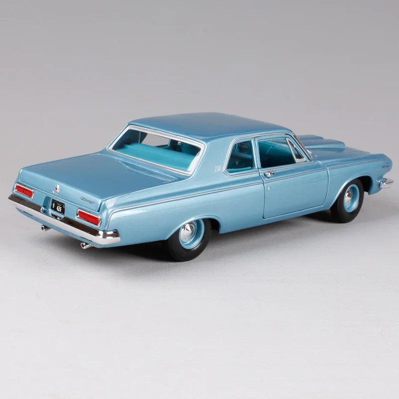 Maisto 1:18 1963 dodge 330 синий автомобиль литье под давлением для вентиляторов 295*105*80 мм