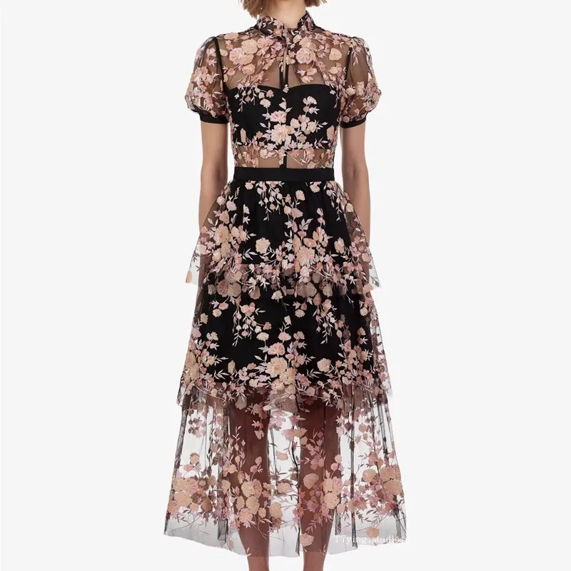 Женское платье с вышивкой и блестками длинное вечернее высокой талией коротким