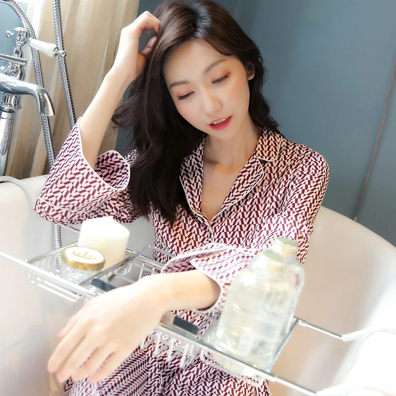 Женская пижама с длинными рукавами Тонкая шелковая ночная рубашка на весну и