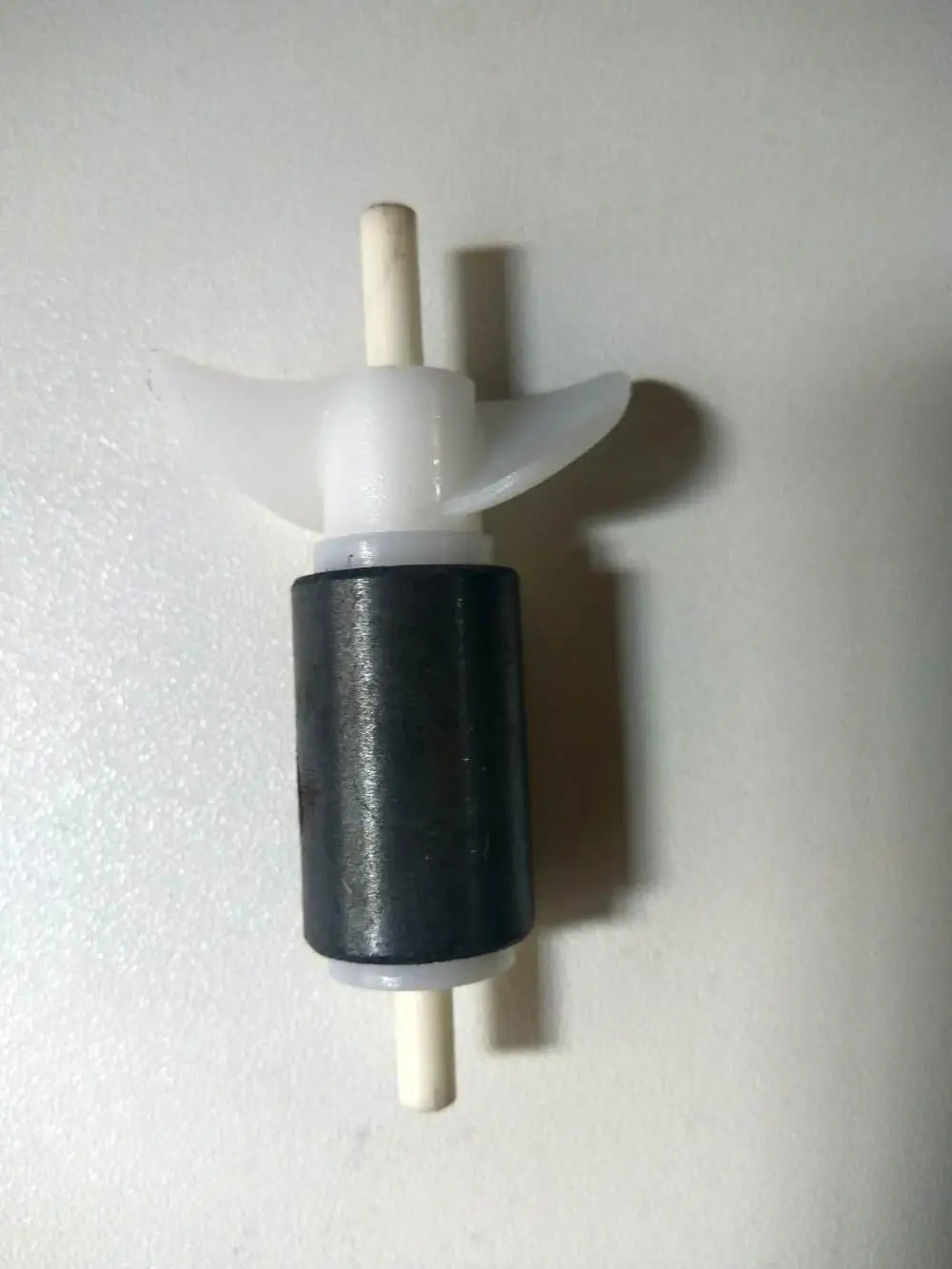 Jebao РВ серия вал ротора для Jebao Wave Maker оригинальная замена RW-4 RW-8 RW-15 RW-20 rw4 rw8 rw15 - Цвет: Черный