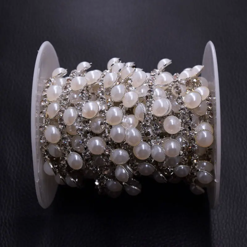 

Wholesale 5 yards White pearl Crystal Rhinestone Trimming Cup Chain Decorative Wedding dress Sew on Belt Appliques Motif trim