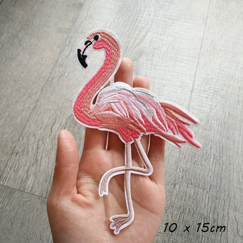 

High Quality 1pc Flamingo Butterfly Flower Rose Embroidered Patches for Clothing Iron on Badge Clothes Sticker Stripes Applique