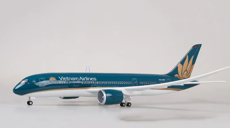 without light 1/130 масштаб 47 см самолет Boeing B787 Dreamliner самолет вьетнамские авиалинии Модель W светильник и колеса литой под давлением пластиковый самолет - Цвет: without light