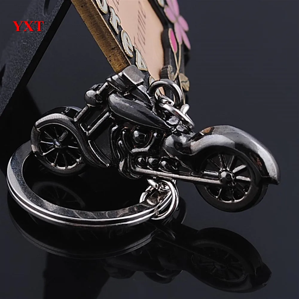 Модель миниатюрного мотоцикла Fashion Classic Personality 3D, кулер, из серебристого металла, подвеска для ключей на автомобиль, подарок.