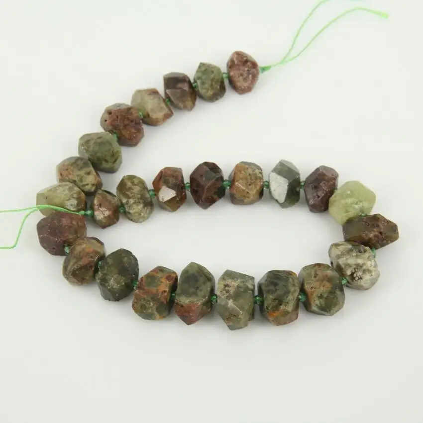 Ожерелье из граненых бусин ювелирных изделий|loose beads|stone cutgreen garnet |