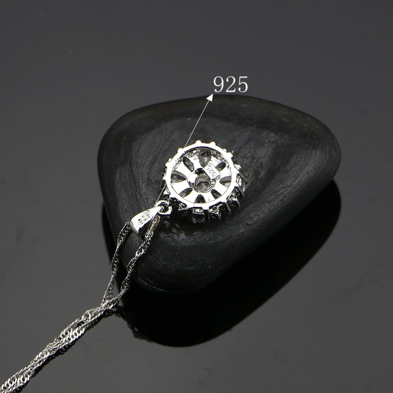 Женский комплект украшений из серебра 925 пробы белая подвеска с кристаллом