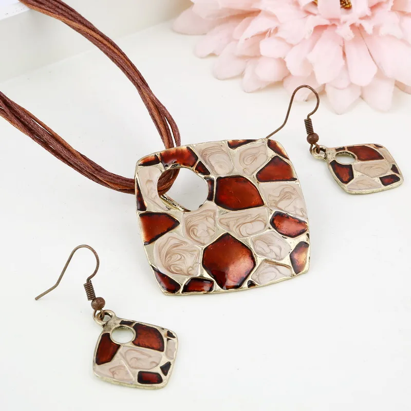 Женский ювелирный комплект из колье и серёг в стиле Бохо|jewelry sets|india jewelry setsboho sets |