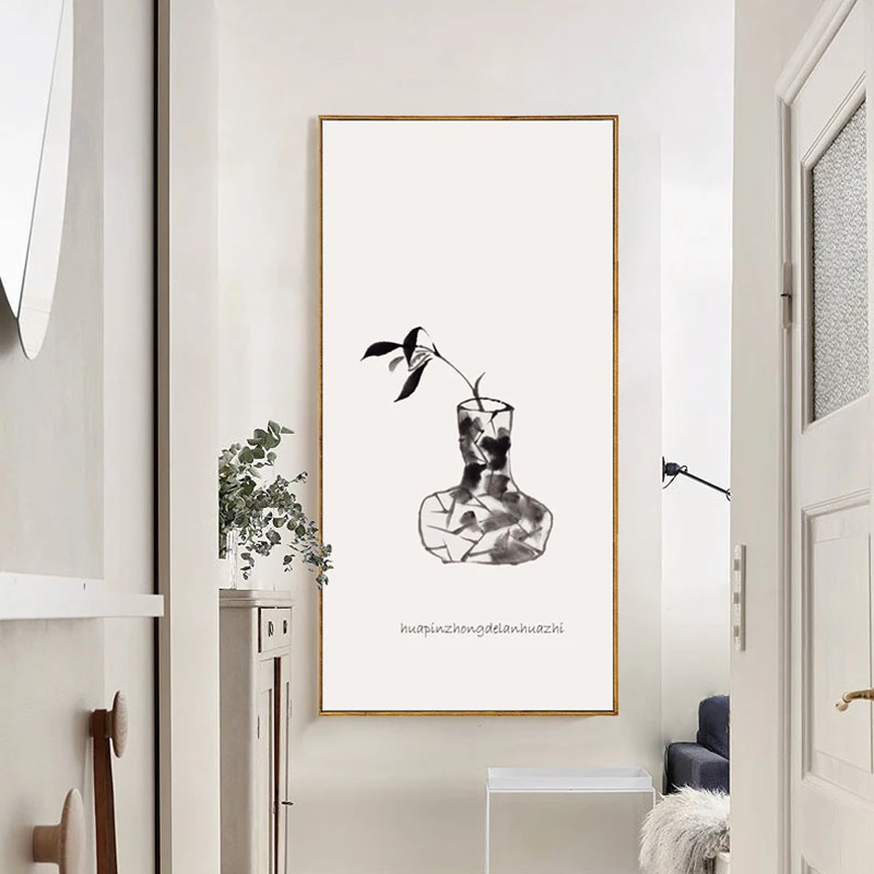 Традиционный китайский черно-белый вазон из фарфора HAOCHU с изображением бамбука и лотоса в технике моющей краски с элементами типографии и возможностью подвески в учебной комнате.