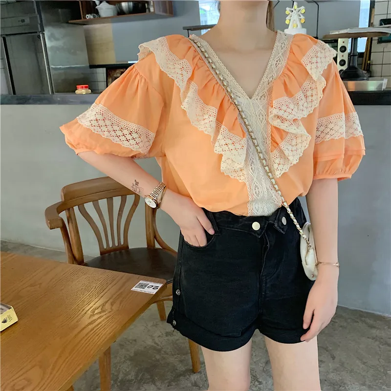 Оранжевый RUGOD New Arrival Women Stiching Shirt V-neck Half Lantern Sleeves Loose Lace Ruffles Blouse Sweet Temperament Mujer Blusa - Цвет: Оранжевый