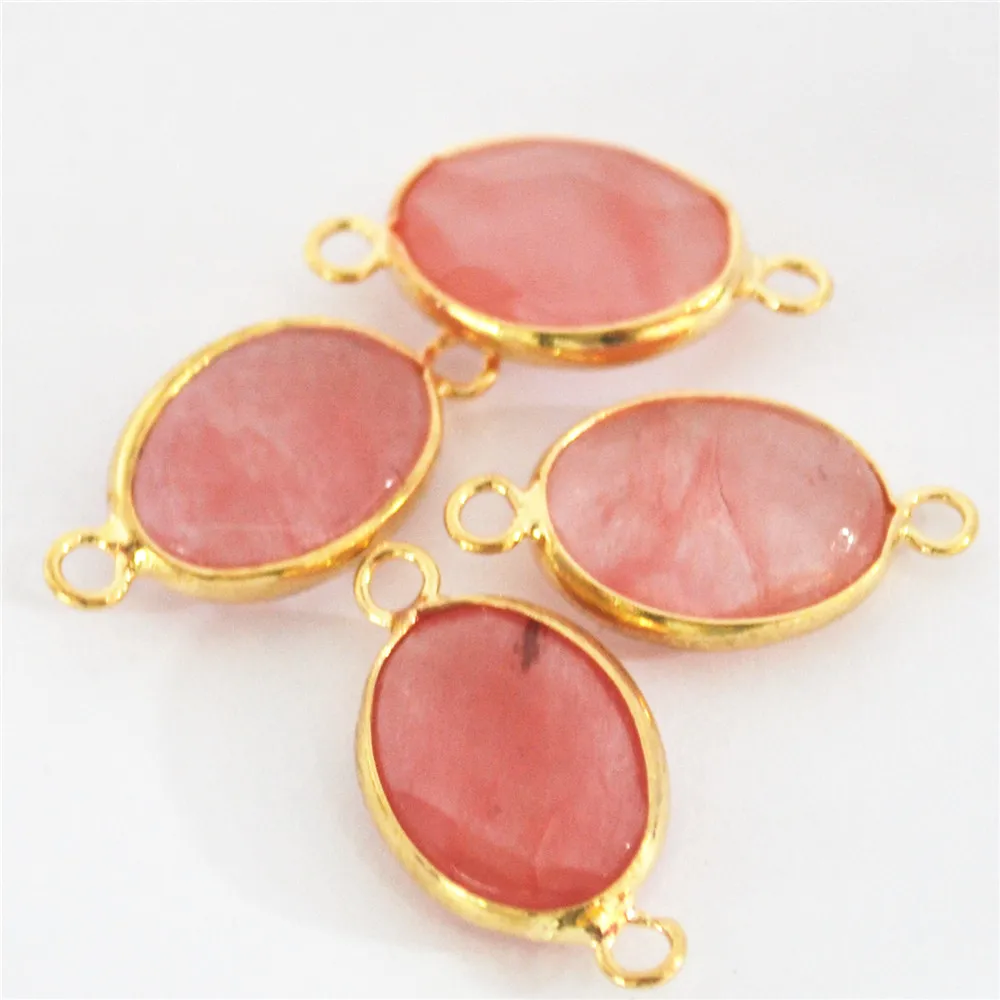 Ожерелье Газель из натурального камня золотого цвета подвески вишневый кварц