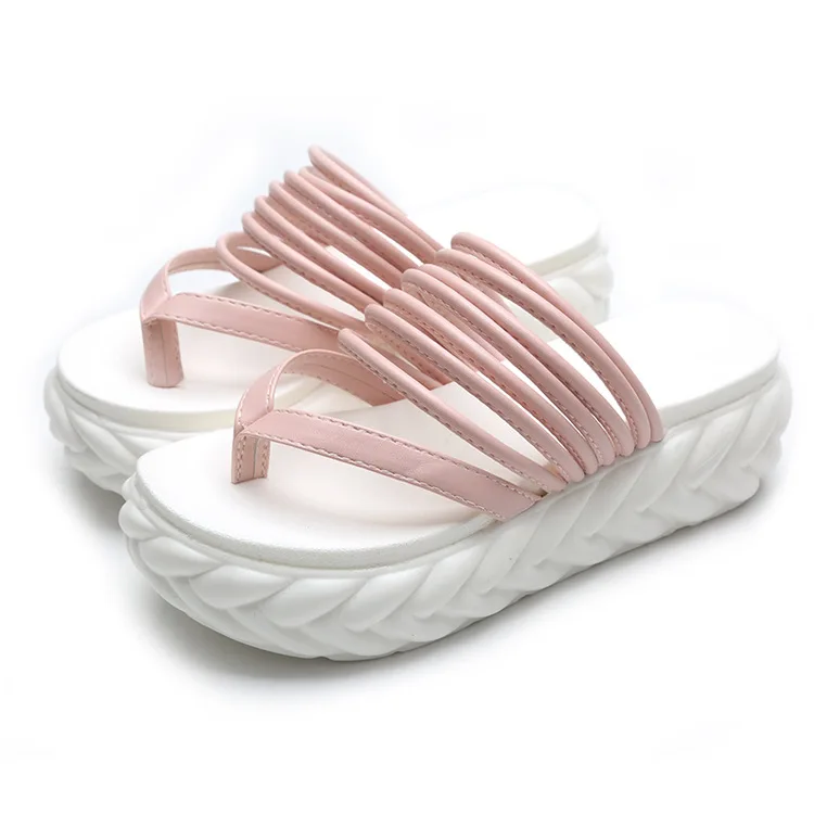 Сланцы женские с открытым носком пляжные шлепанцы на средней танкетке