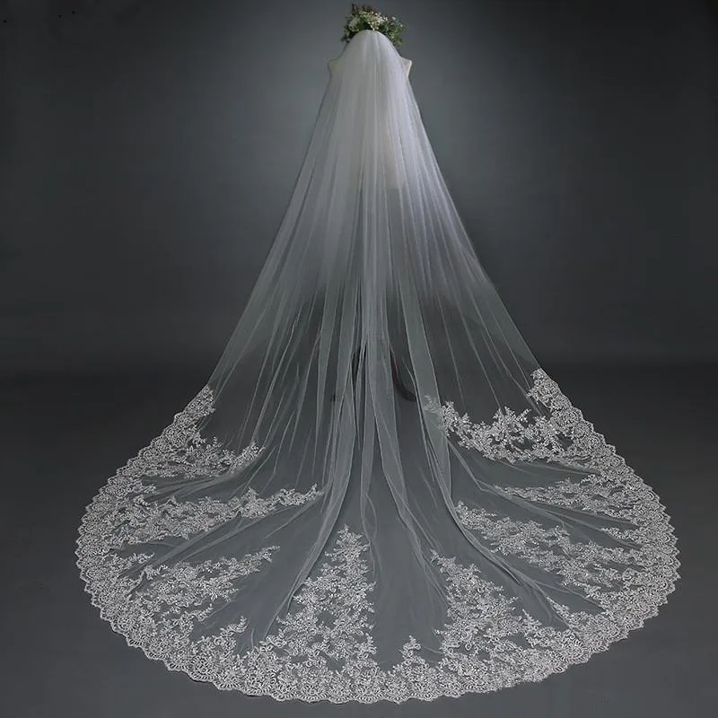 

2019 Fashion Bridal Veils 3M White Ivory Cathedral Length Wedding Veils One Layer Lace Bridal Accessories Veil with Comb